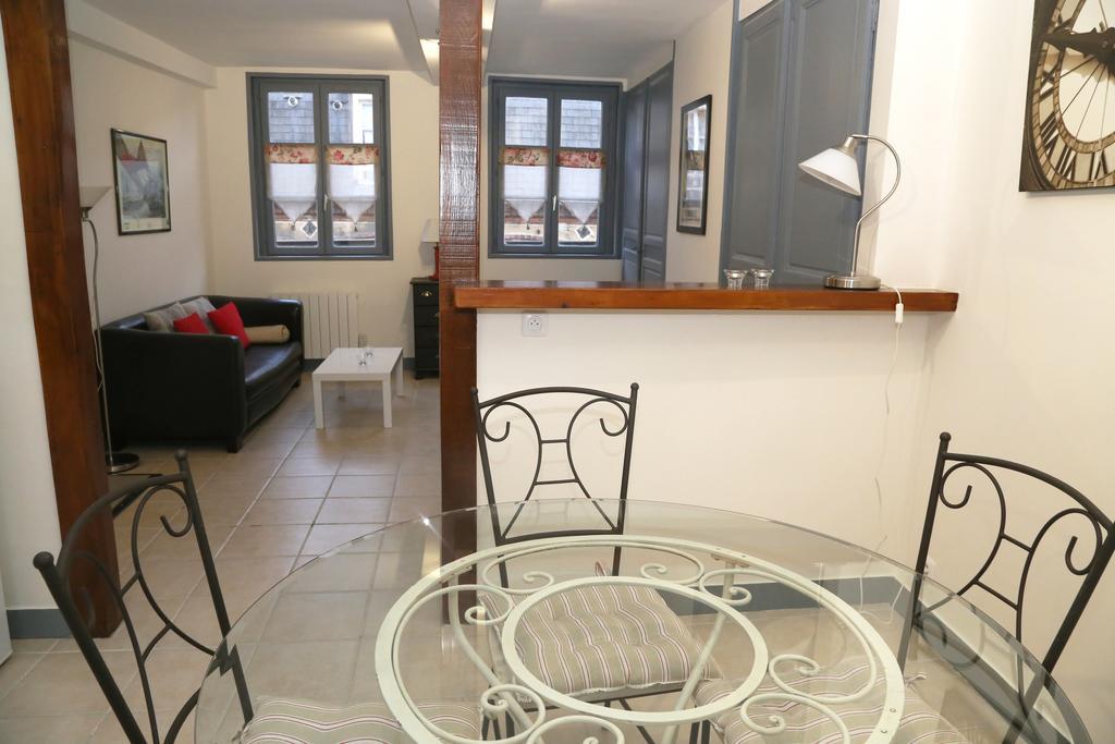 Appartement Du Port De أونفلور المظهر الخارجي الصورة