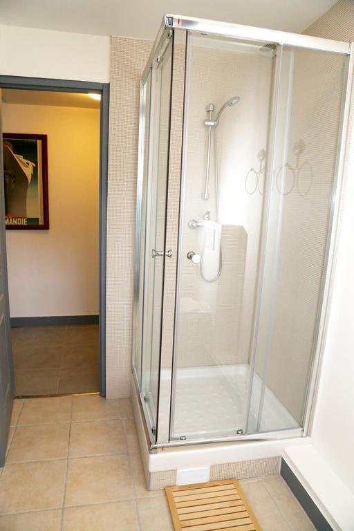 Appartement Du Port De أونفلور المظهر الخارجي الصورة